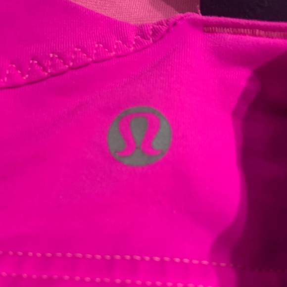 LuluLemon Cut Out Tank - Picture 4 of 6